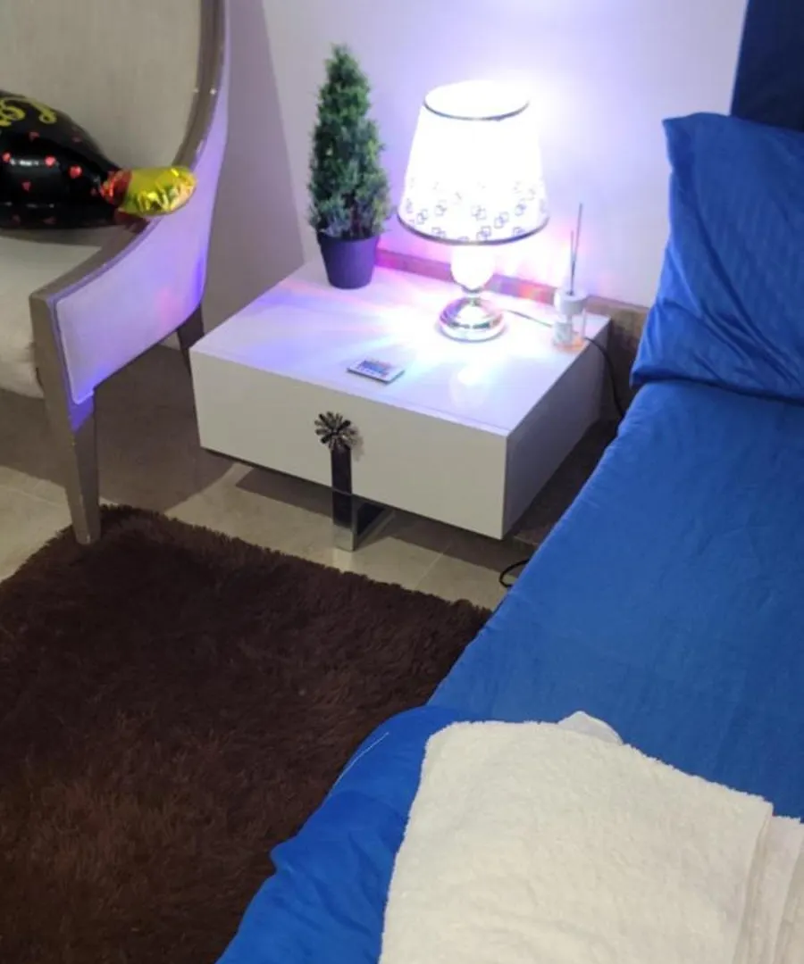 Home Away Apartment Abu Dhabi Homestay